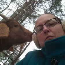 Mary Camley (@kalos_eidos)