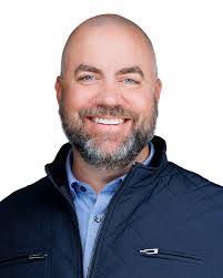 Frank Maughan's Instagram, Twitter & Facebook