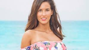 Grâce à des dates challenges, des couples partiront en activité pour tenter de découvrir les candidats doivent proposer leur supposition des 10 couples parfaits. 10 Couples Parfaits 3 Premiere Love Machine Lorine Passe La Nuit Avec Steevy Replay De L Episode 2 Melty