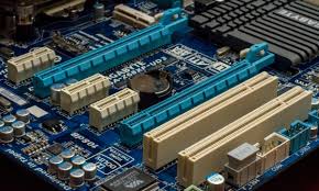 The video drivers then pass the frame from the nvidia gpu to the intel gpu for display. How To Use An External Graphics Card With A Laptop Pcworld