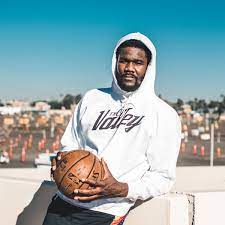 Devin booker phoenix suns valley city inspired pullover hoodie. Phoenix Suns Auf Twitter The Hoodie Is Here Along With The Rest Of The Mitchell And Ness Valley Collection ð—§ð—µð—¶ð˜€ ð—¶ð˜€ ð—® ð˜ð—²ð—®ð—º ð˜€ð—µð—¼ð—½ ð—²ð˜…ð—°ð—¹ð˜‚ð˜€ð—¶ð˜ƒð—² Pick Up Your Gear During