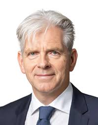 M&A Advisor: Expertise, Strategy & Track Record