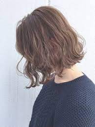 ミルクティーベージュマッシュウルフ ba66691 24時間いつでもweb予約ok ヘアスタイル10万点以上掲載 お気に入りの髪型 人気のヘアスタイルを探すならkirei style キレイスタイル で 切りっぱなし ボブ パーマ 髪型 ヘアスタイル