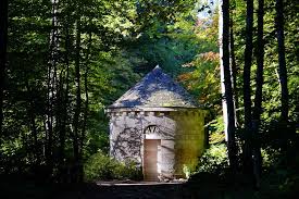 This Varied Walk Is A Real Perthshire Classic It Begins Through The Beautiful Wooded Glen Of The Hermitage Complete W Hermitage Picturesque Travel Activities
