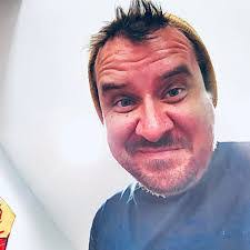 Leon Crowley's Instagram, Twitter & Facebook