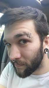90 Drop Dead Gorgeous Men Piercings Inspirations Piercings Para Homens Sobrancelhas De Homens Homens Com Piercing No Septo