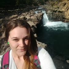 What can immediately ruin a first date?