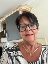 Gonna miss Rox's smile and laughter in the morning! Thanks Moss-man for the  photobomb😂 Have fun in retirement! ❤️❤️#WPTV