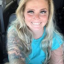 Angel McGhee (@mrsmcghee)