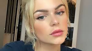 Davina Michelle kan haar geluk niet op