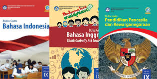 Menyatakan pendapat tentang keragaman karya kerajinan berbasis media campuran sebagai ungkapan rasa bangga sebagai wujud rasa syukur kepada tuhan dan bangsa, 2. Buku Kelas 9 Kurikulum 2013 Revisi Terbaru 2018