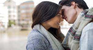 6 Cosas Que Suceden Cuando Te Besas Con Tu Mejor Amigo