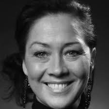 Julie Proffitt's Instagram, Twitter & Facebook