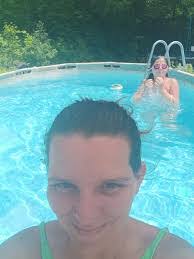 Nikole Brooks's Instagram, Twitter & Facebook