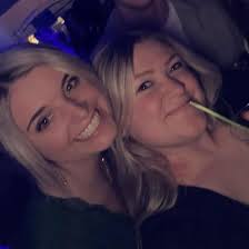 Alyssa Hannan and Josh Cummings' Wedding Website