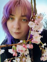 Love Nikki-Dress UP Queen...