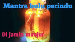 Minyak pengasihan ini memiliki fungsi untuk meningkatkan daya tarik alami diri anda dan memudahkan anda memikat hati orang yang anda cintai. Cara Menggunakan Minyak Bulu Perindu Untuk Memikat Wanita Tanpa Puasa