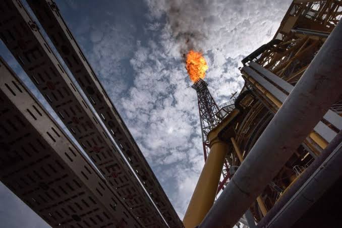 The energy shock is testing government budgets - TyN Magazine