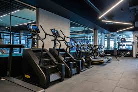 The development benefits from high specification on site facilities, swimming pool, sauna, steam and jacuzzi, gym, residents business lounge and 24 hour. La Nuova Location Del Ballymore Group Sceglie Le Ultime Soluzioni Innovative Technogym
