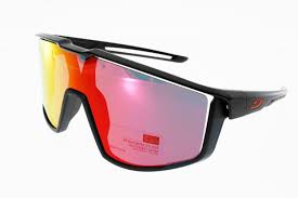 C'est évidemment moins fiable que les méthodes précédemment énumérées, mais c'est une astuce qui marche très bien pour dépanner. Lunettes De Soleil Masque Pour Femme