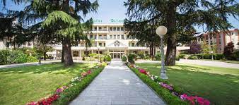 Im sommer 2021 schaut die (sport)welt nach tokio. Hotel Olympia Terme Montegrotto Terme Venetien Italien We Are Travel