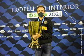 Campeão da libertadores com o santos em 2011, o zagueiro bruno aguiar vai reencontrar o antigo o veterano defende o novorizontino, dono da segunda melhor defesa do estadual e último teste do. Campeao Do Interior Leo Conde Quer Novorizontino Repetindo Desempenho Na Serie C Novorizontino Ge