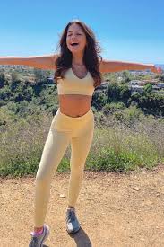 The Bachelor A Complete Timeline Of All Of Hannah Ann Sluss Power Moves Since The Finale Femestella Athleisure Outfits Athleisure Outfits Summer Gym Clothes Women