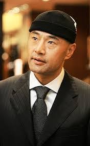 Brandon Merrill's Instagram, Twitter & Facebook