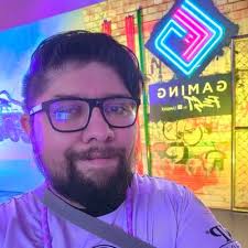 Eloithphabo (@Eloith)