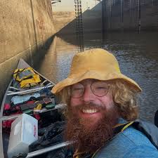 Dale 'Grey Beard' Sanders is the oldest man to have ever canoed the  Mississippi River (twice!) and next year at 90 years old he's going to  break the record for hiking the