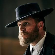 Tom hardy is your official peaky blinders season 4 mvp. Tom Hardy Spotted On Set Of Peaky Blinders In Liverpool Unilad