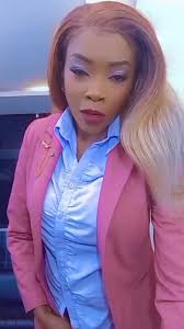 @lynn.bobo.980 don't I just love the way you understand my face. Makeup at  it's best.