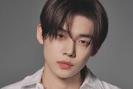 Watch: Kang Daniel And Zico Drop Invigorating MV For "Refresh"  Collaboration