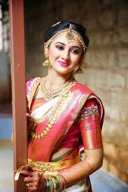 South Indian Bride Indian Bridal Jewelry Temple Jewelry Jhumkis Pink Silk Kanchipuram Sari Braid With Traditional Dresses Indian Bridal South Indian Bride