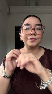 Ootd de hoy 🤎 Solo iré de compras pero mis pensamientos fueron “ ese  vestido es para otra ocasión “ WEYYY? Libre albedrío es solo ropa póntela  btw amo mi tatuaje como se ve #ootd #fashion #girly ...