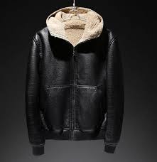 Tous les styles se retrouvent chez cuirs guignard : Blouson A Capuche En Simili Cuir Double Fourrure Interieure Pour Homme