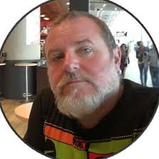 No importan colores ni nada, la ACTITUD del jugador, sabiendo que su ACCIÓN  será recordada por SIEMPRE. Felicitaciones Guillermo "Pol" Fernandez, ojalá  seas imitado!