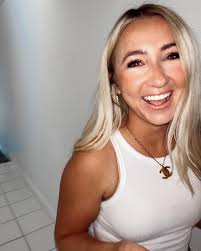 Celia Palermo (@celiapalermogolf) • Instagram photos and videos