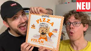 (alle rap am mittwoch auftritte) lyrics: Capital Bra Pizza Sucuk Im Test