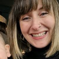 20+ "Holly Weller" profiles