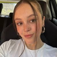 100+ "Laurel" profiles