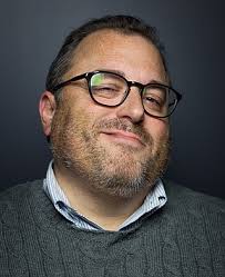 Comedian returns to JC stomping grounds to issue Capitol Fun-ishment