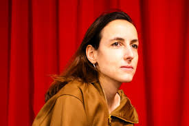 Comment les hyper-riches menacent la démocratie : les calculs de  l'économiste Julia Cagé