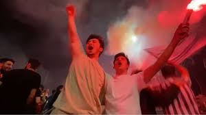 Stadion, zgodzili się również zapłacić za dodatkowe 7 tys. Zmgms43n2egu3m