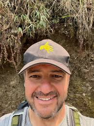 Dear LinkedIn community, I'm writing today to share a remarkable chapter of  my life's journey with you. As some of you know, I have just completed  garden leave (and a hiatus from