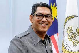Dalam usul itu, ahmad faizal yang juga ahli dewan undangan negeri (adun) chenderiang hanya memperoleh 10 undi daripada 59 ahli dewan. Peja Dilantik Semula Jadi Menteri Besar Perak Air Times News Network
