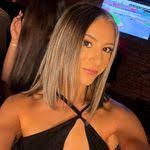 Danielle Mauger's Instagram, Twitter & Facebook