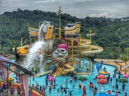 There is a parking lot for motor transport. Harga Tiket Masuk Bangi Wonderland Explorasa