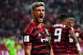 La copa mundial de clubes de la fifa (en inglés: Flamengo Vence De Virada E Esta Na Final Do Mundial De Clubes Da Fifa