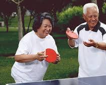 Imagen de older adults participating in a work or leisure activity